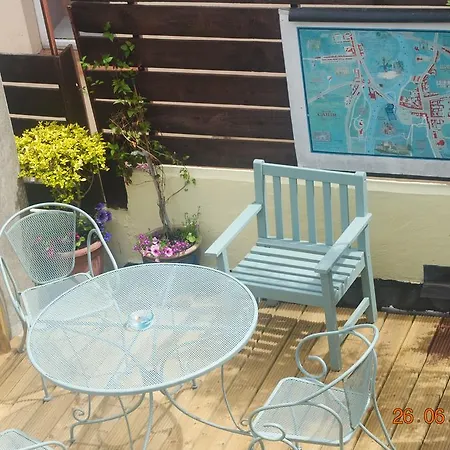 Bed & Breakfast Tinsley House Accommodation