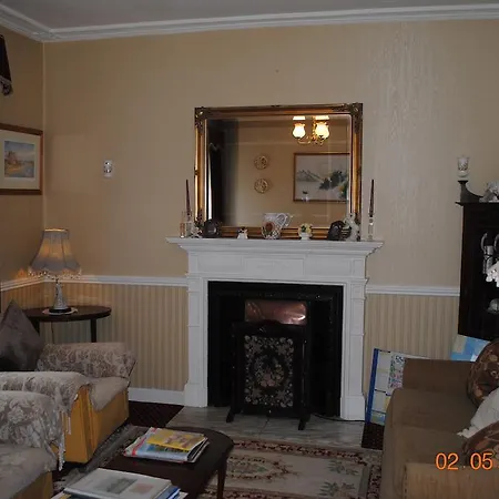 Tinsley House Accommodation 3*