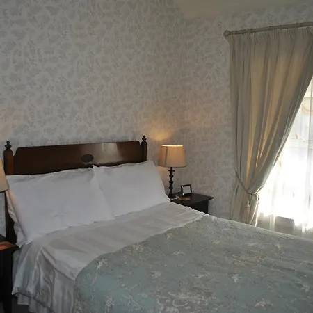 Bed & Breakfast Tinsley House Accommodation Cahir